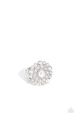 Paparazzi ♥ Gatsby Gait - White ♥ Ring