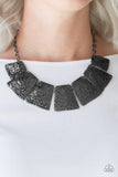Paparazzi ♥ Here Comes The Huntress - Black ♥ Necklace