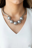 Paparazzi ♥ Welcome To Wall Street - Silver ♥ Necklace