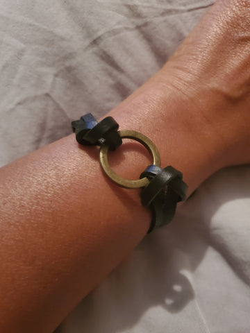 Leather Double Knotted Adjustable Black Bracelet with Brass O-ring Unisex