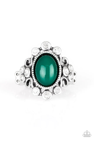 Paparazzi Noticeably Notable - Green ♥ Ring