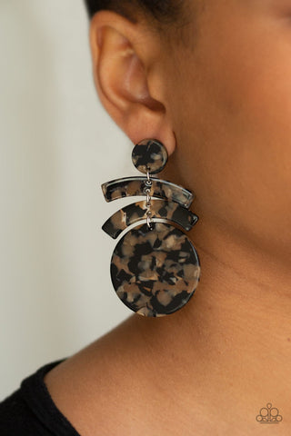 Paparazzi In The HAUTE Seat - Black ♥ Post Earrings