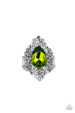 Paparazzi ♥ Hollywood Heiress - Green Ring